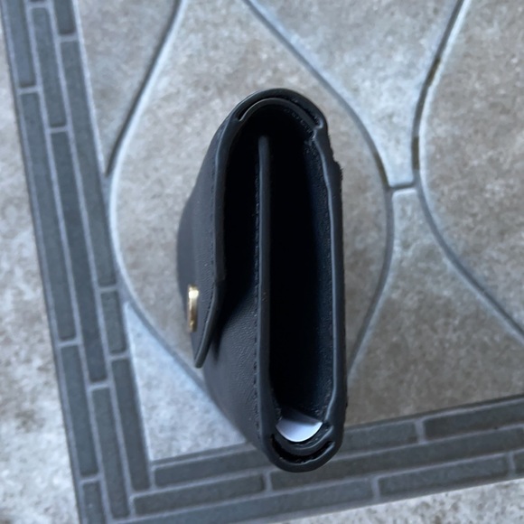 MICHAEL KORS JET SET TRAVEL MEDIUM FLAP BIFOLD WALLET BLACK - Picture 4 of 16